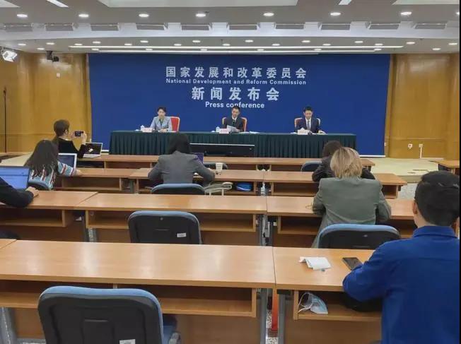 發(fā)改委最新電價(jià)通知明確“高耗能企業(yè)市場(chǎng)交易電價(jià)不受上浮20%限制”！