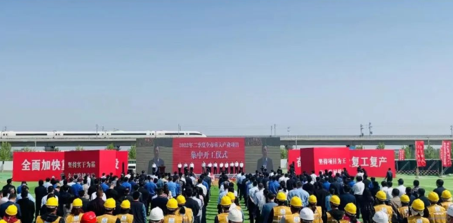 東方日升、晶科、阿特斯同時(shí)擴(kuò)產(chǎn)！