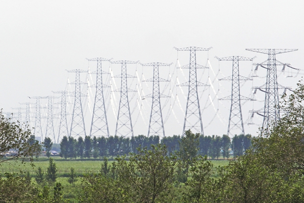 國網(wǎng)山東省電力公司發(fā)布“抗疫情、保供電、穩(wěn)經(jīng)濟(jì)、為人民”八項措施
