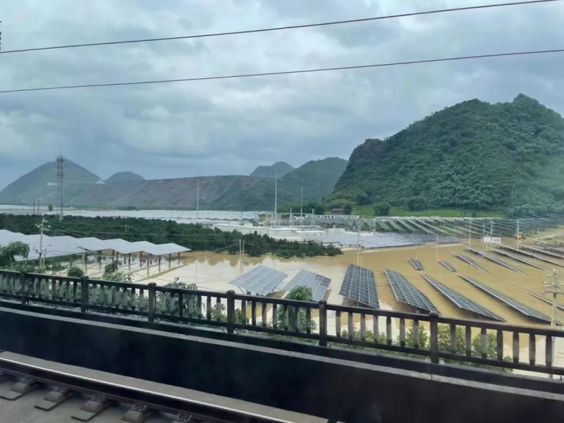 地面電站秒變漂浮電站，又一光伏電站被水淹！