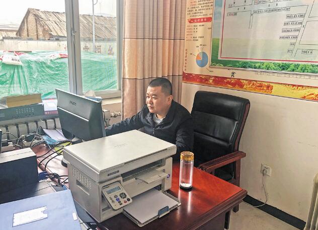 駐村書記王維：“村民需要啥，我們就干啥”