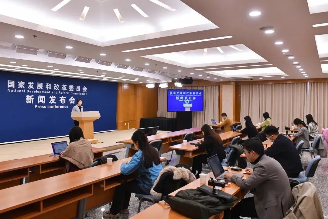 國家發(fā)展改革委：加快建設(shè)核電、水電項目