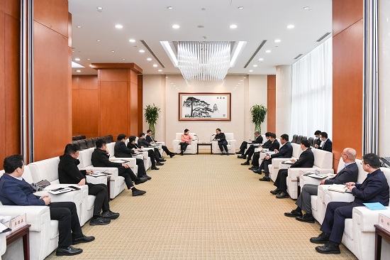 華能集團(tuán)總經(jīng)理、黨組副書記鄧建玲會(huì)見常州市市長盛蕾