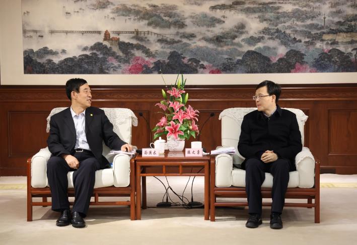 中國能建黨委副書記、總經(jīng)理孫洪水與南京市市長陳之常會談