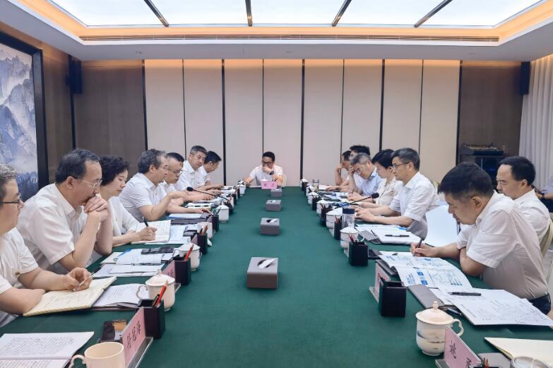 中國能建副總經理吳云與襄陽市委副書記、市長王太暉會談