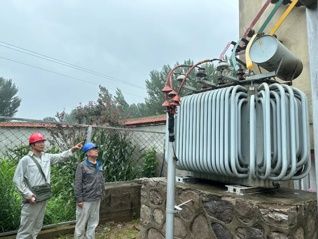 國網(wǎng)玉田縣供電公司：迎戰(zhàn)“杜蘇芮”，筑牢供電保障“堤壩”