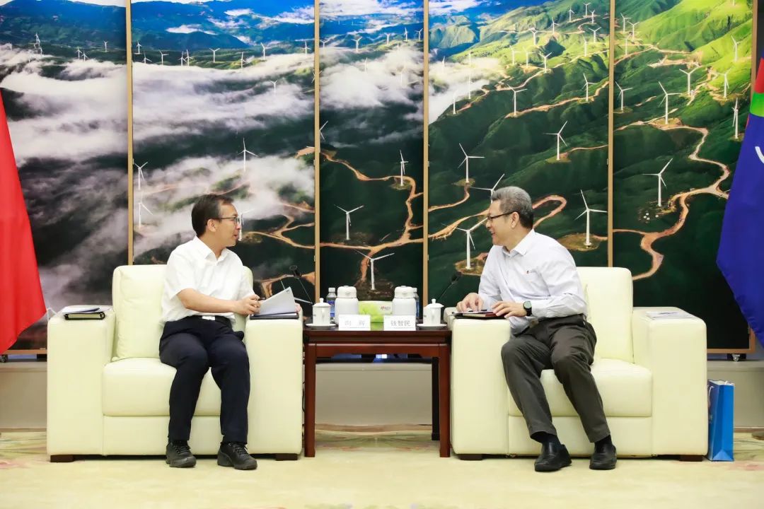 國家電投黨組書記、董事長錢智民會見河北省滄州市市長向輝