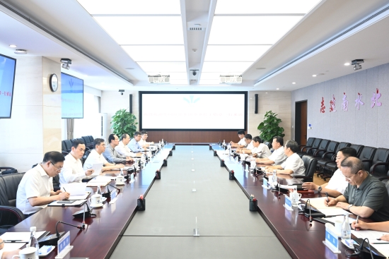 中國電建黨委書記、董事長丁焰章與中國南水北調(diào)集團黨組書記、董事長蔣旭光會談