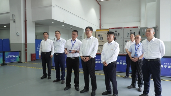 華能集團(tuán)有限公司總經(jīng)理、黨組副書記鄧建玲到云南分公司調(diào)研