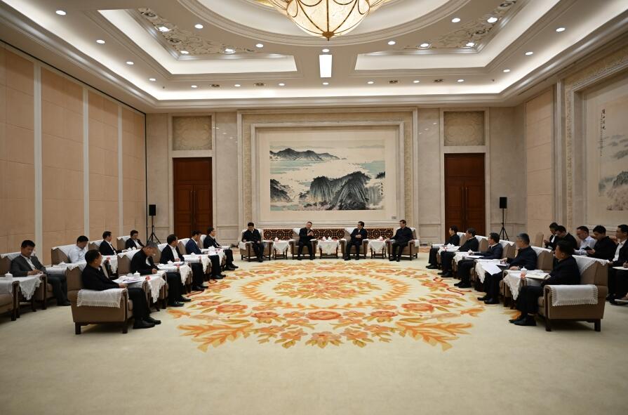 三峽集團(tuán)董事長、黨組書雷鳴山拜會江蘇省委書記信長星、 省長許昆林
