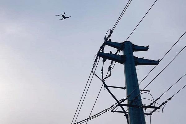國網泰安供電公司開展無人機飛巡測溫，助力冬季供電安全