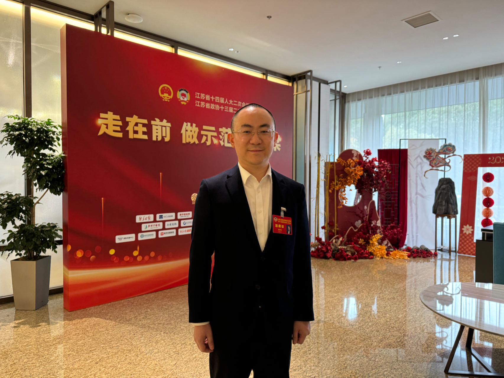 江蘇省政協(xié)委員張翀昊：面向中小制造業(yè)，搶先布局工業(yè)儲(chǔ)能