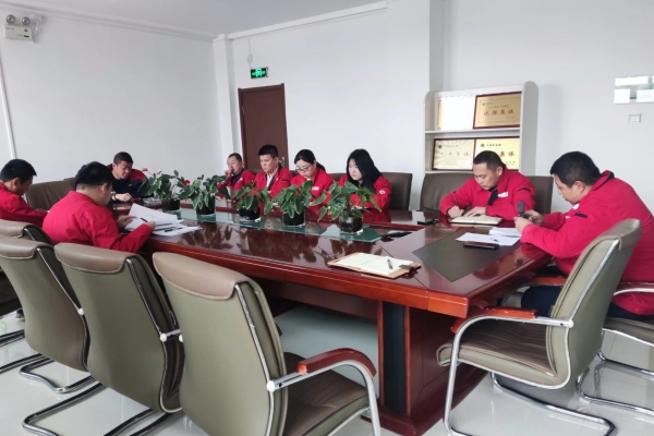 內(nèi)蒙古電力集團(tuán)烏海千里山供電公司：嚴(yán)明紀(jì)律，廉潔過節(jié)