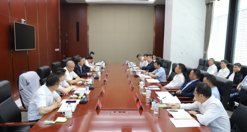 中國電建黨委常委、副總經(jīng)理劉源源與晉能控股集團黨委書記、董事長李國彪舉行會談