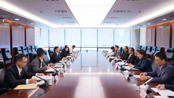華電黨組副書記祖斌會(huì)見(jiàn)南方電網(wǎng)黨組副書記、董事劉啟宏