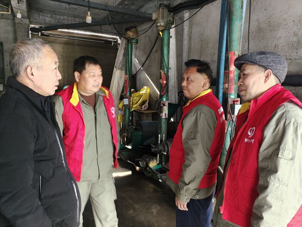 湖北竹溪供電公司嚴(yán)明從業(yè)紀(jì)，擦亮服務(wù)窗