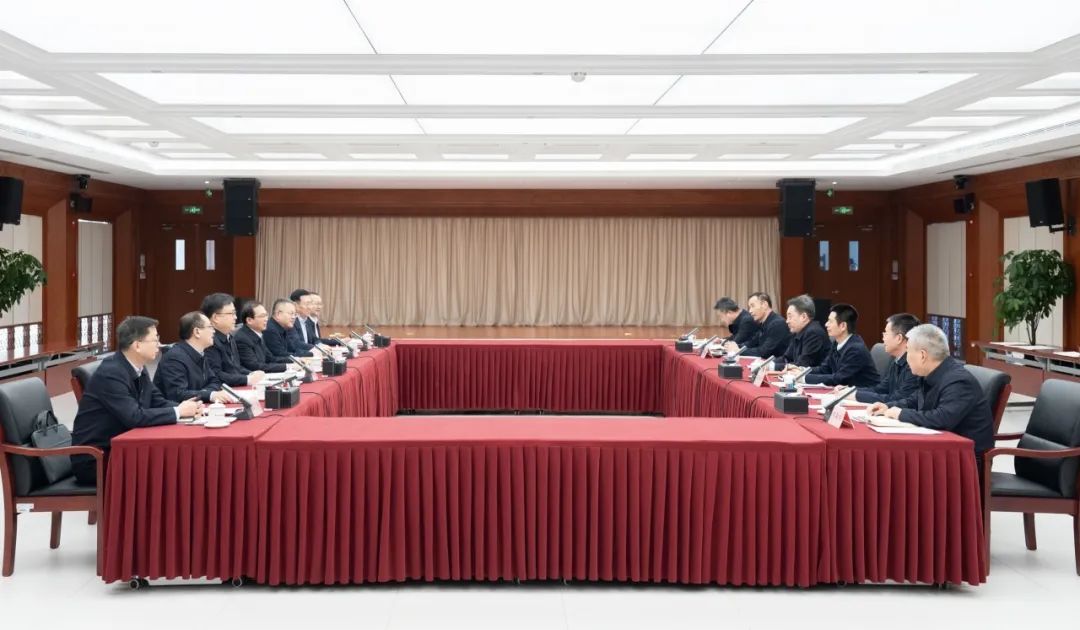 華電集團(tuán)江毅、葉向東拜會(huì)國(guó)家能源局黨組書(shū)記、局長(zhǎng)王宏志