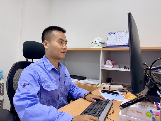 【新春走基層】春節(jié)堅(jiān)守，點(diǎn)亮異國(guó)的奉獻(xiàn)之光