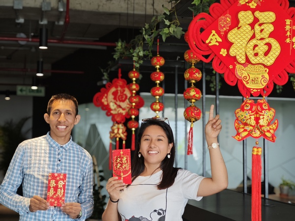 【新春走基層】濃濃年味暖人心，海外職工共迎春